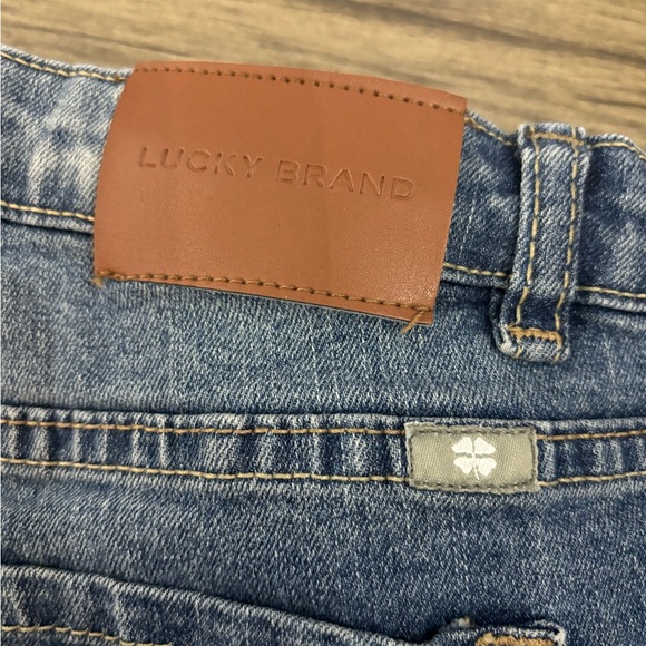 Lucky Brand Riley Shorts Girls Size 14 Destroyed Cuffed Mid Rise Denim EUC - Picture 5 of 7